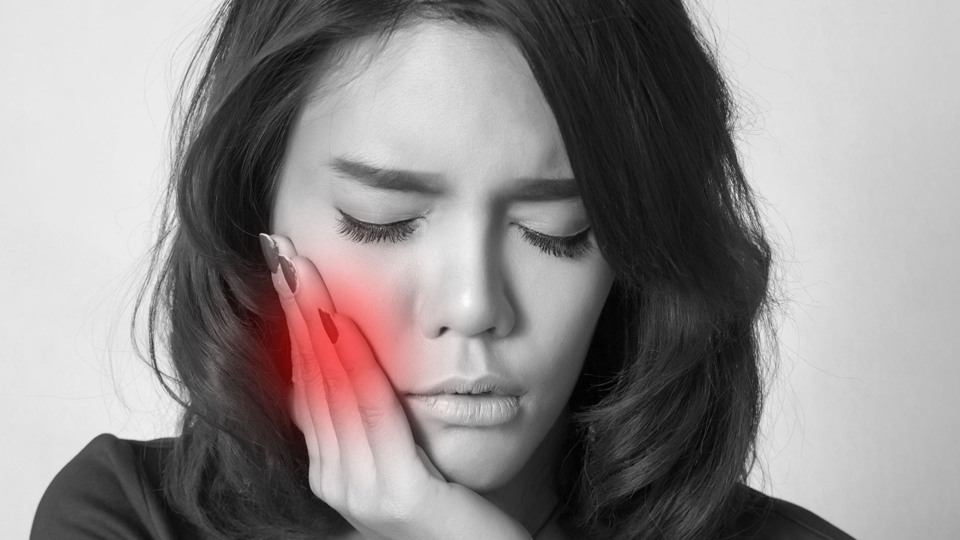 Tooth pain when chewing - causes and diagnosis
